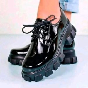 ladies loafers with shoe laces